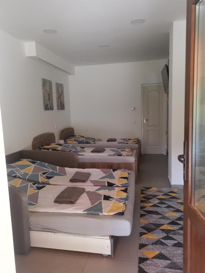 Appartamento Podlovics Tanya Panzio Kemecse Esterno foto